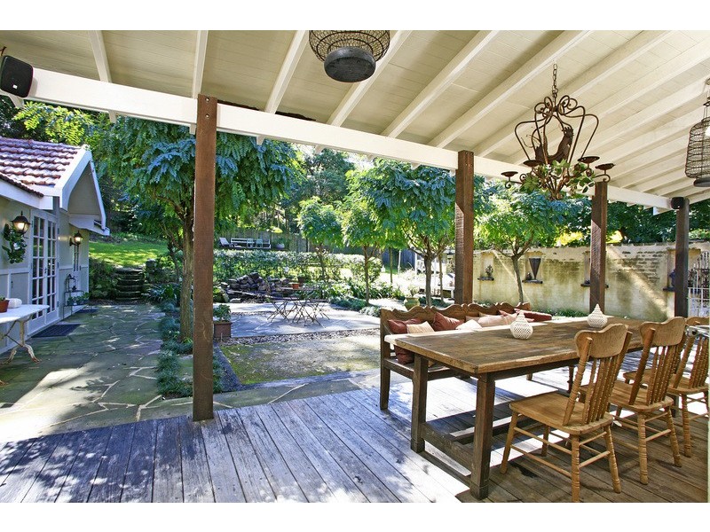 128 Central Road, Avalon NSW 2107