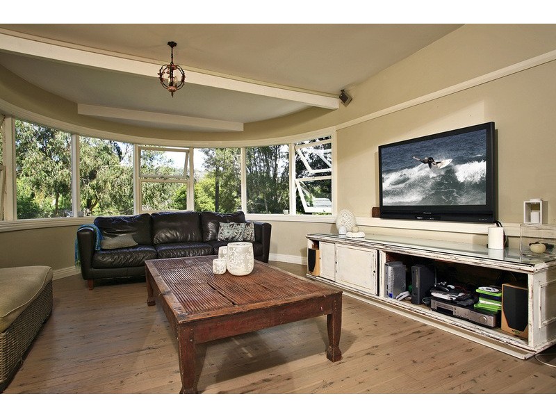 128 Central Road, Avalon NSW 2107