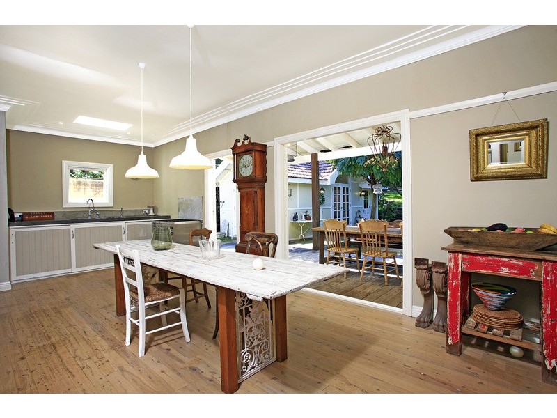 128 Central Road, Avalon NSW 2107