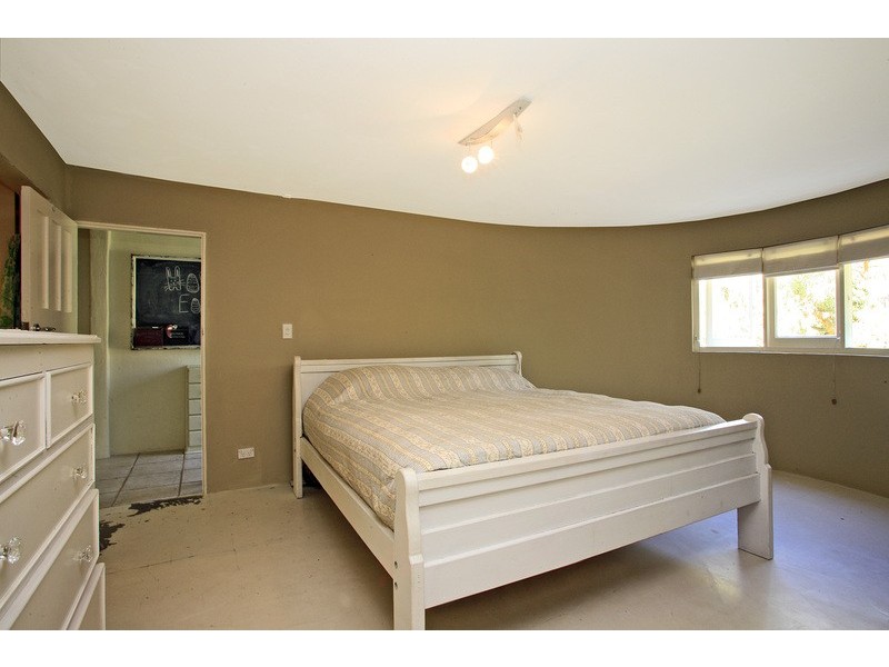 128 Central Road, Avalon NSW 2107