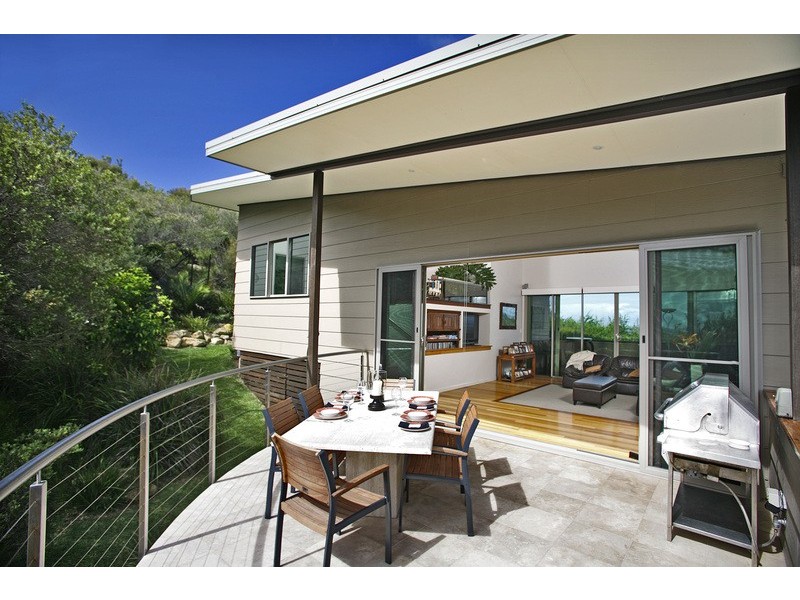 30 Watkins Road, Avalon NSW 2107