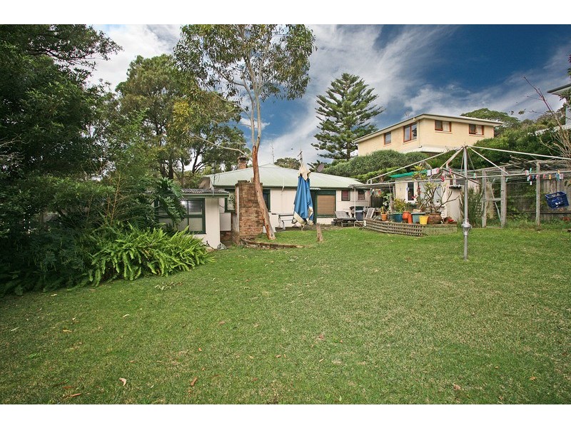 9 Old Barrenjoey Road, Avalon NSW 2107