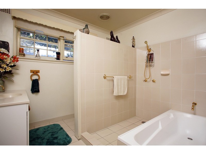 5 Kanimbla Crescent, Bilgola Plateau NSW 2107