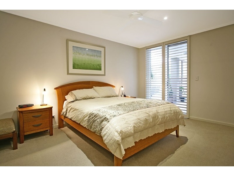 2/68 Park Street, Mona Vale NSW 2103