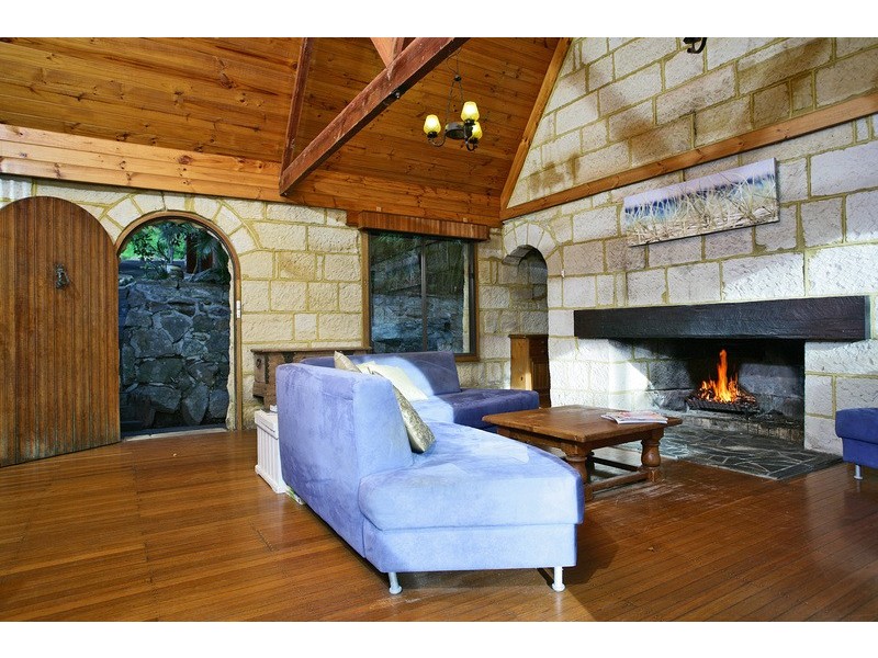 30 Hilltop Road, Clareville NSW 2107