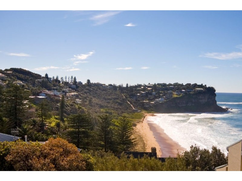 8 Hillcrest Avenue, Mona Vale NSW 2103