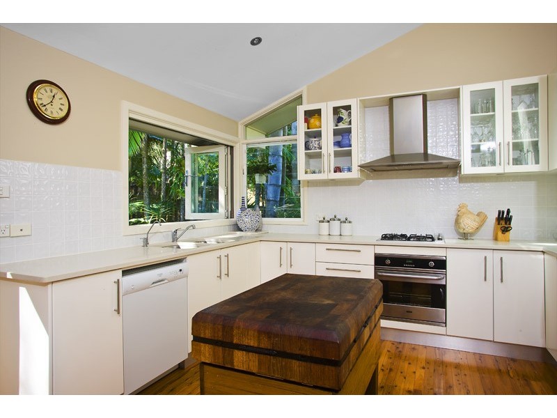 83 Central Road, Avalon NSW 2107