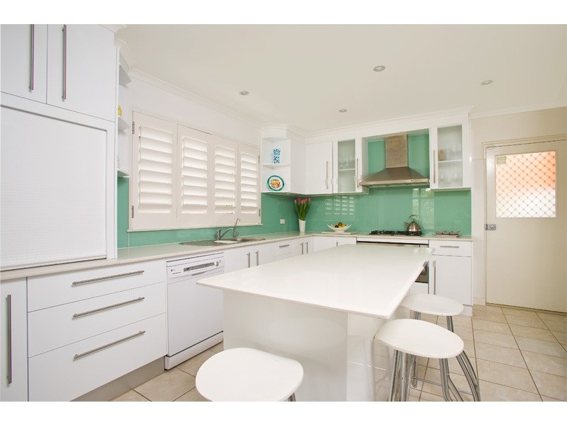 90 Anzac Avenue, Collaroy NSW 2097