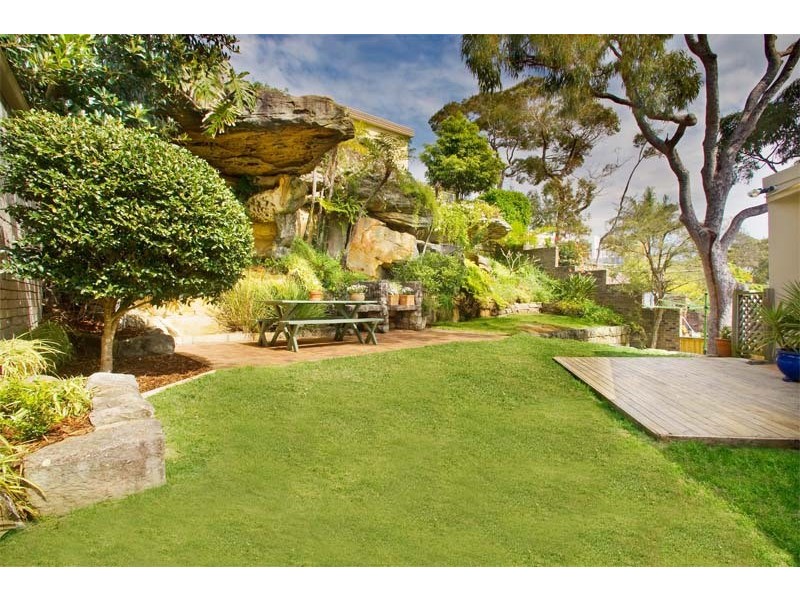 90 Anzac Avenue, Collaroy NSW 2097