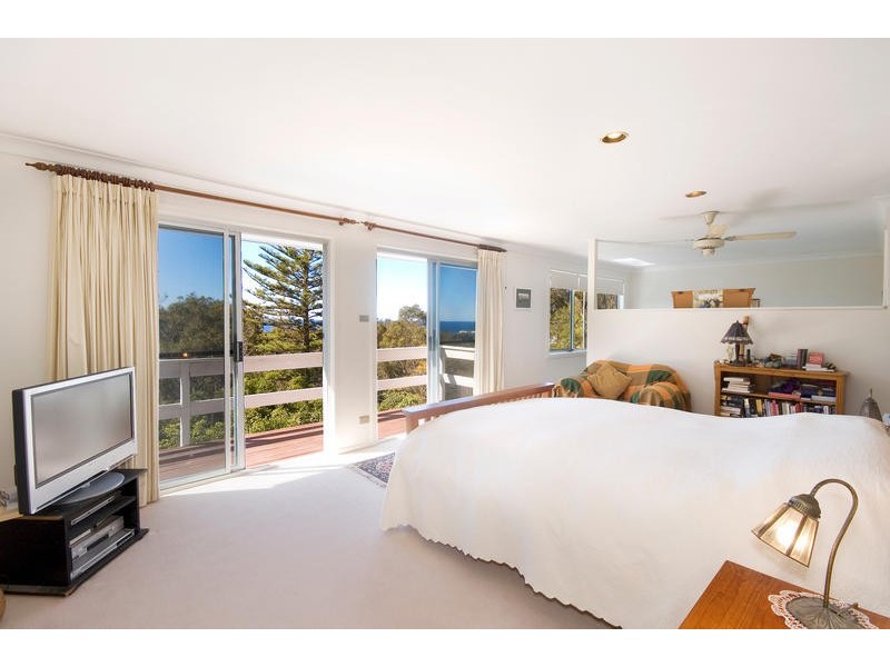 18 Plateau Road, Avalon NSW 2107