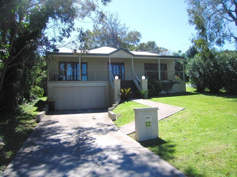 16 Monterey Road, Bilgola Plateau NSW 2107