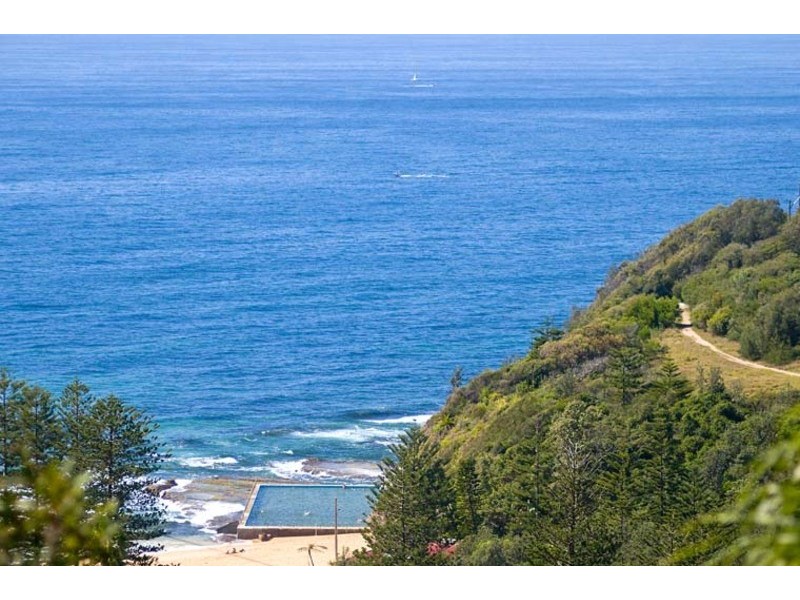 33 Plateau Road, Bilgola Plateau NSW 2107