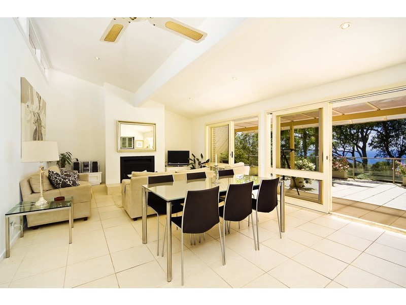 16 York Terrace, Bilgola Plateau NSW 2107