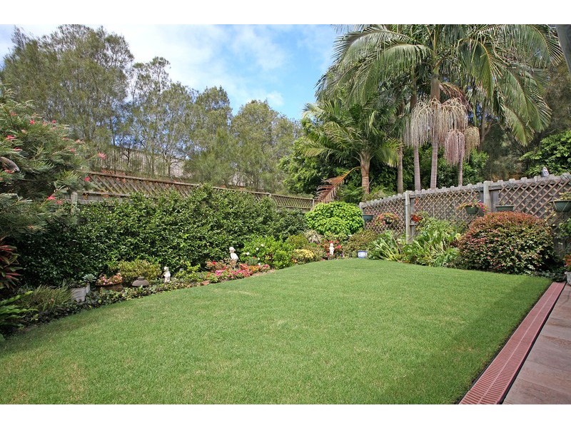 8A Hallstrom Place, Mona Vale NSW 2103