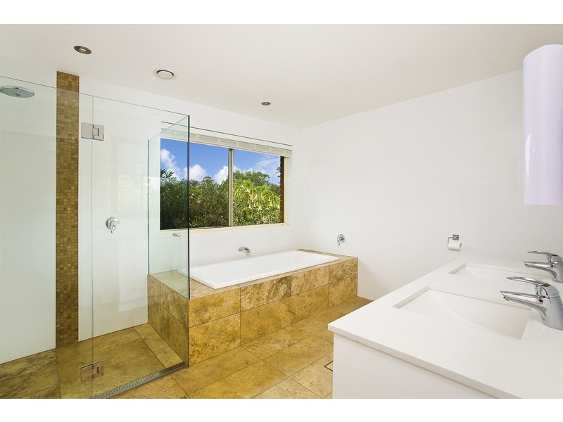 81 George Street, Avalon NSW 2107