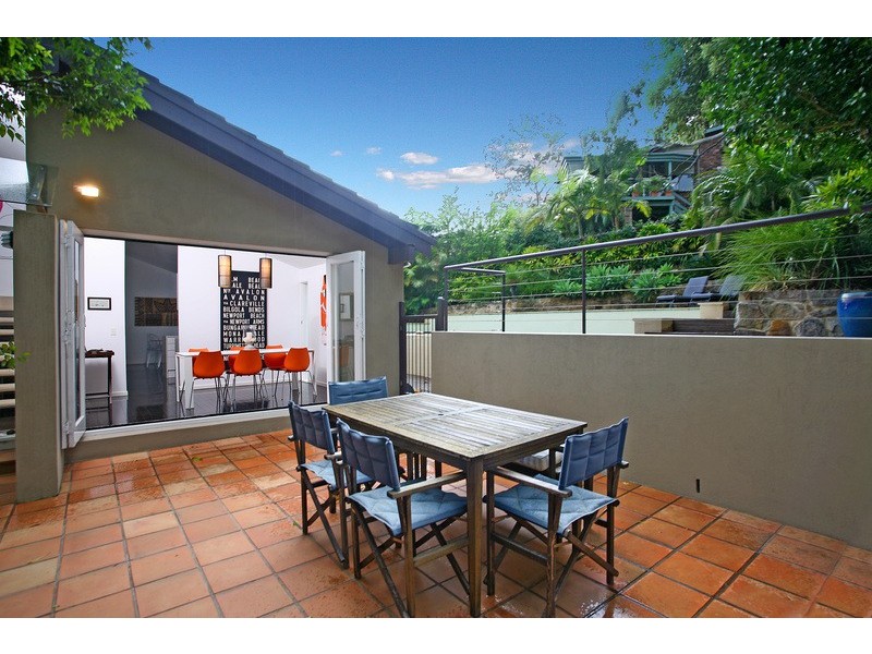 6 Loblay Crescent, Bilgola Plateau NSW 2107