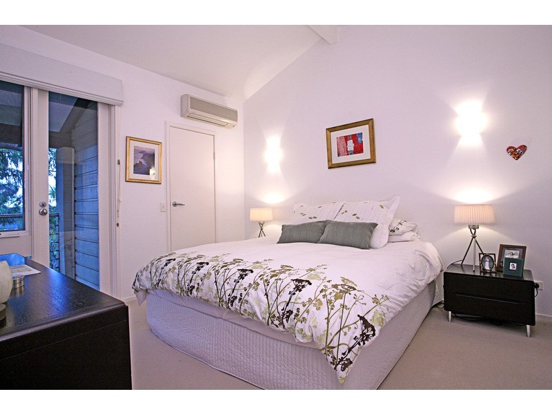 6 Loblay Crescent, Bilgola Plateau NSW 2107