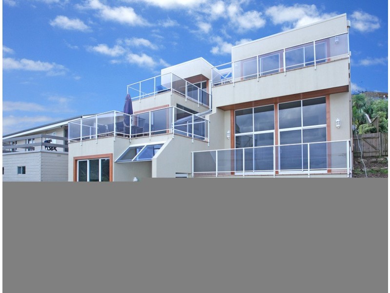 19 The Serpentine, Avalon NSW 2107