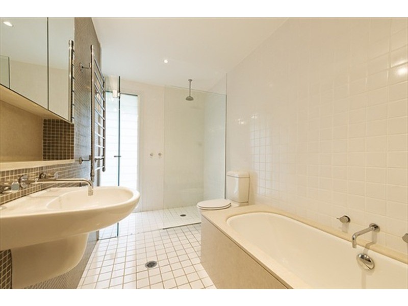 16 Cabarita Road, Avalon NSW 2107