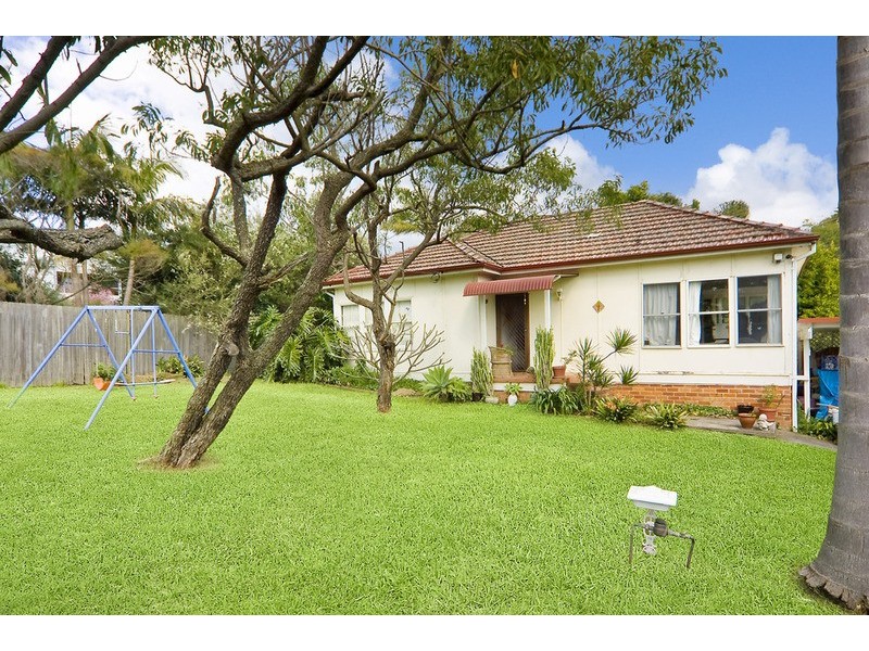 11 Coonanga Road, Avalon NSW 2107