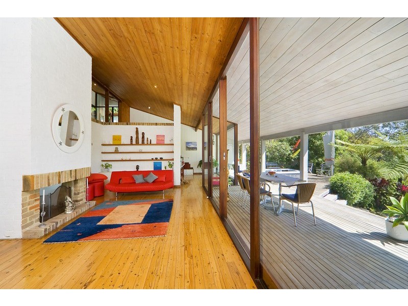 22 Wandearah Avenue, Avalon NSW 2107