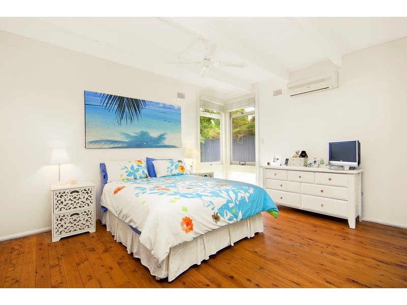 37 York Terrace, Bilgola Plateau NSW 2107