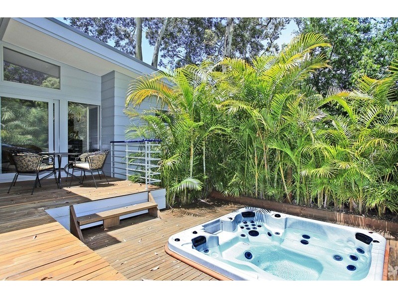 2073 Pittwater Road, Bayview NSW 2104