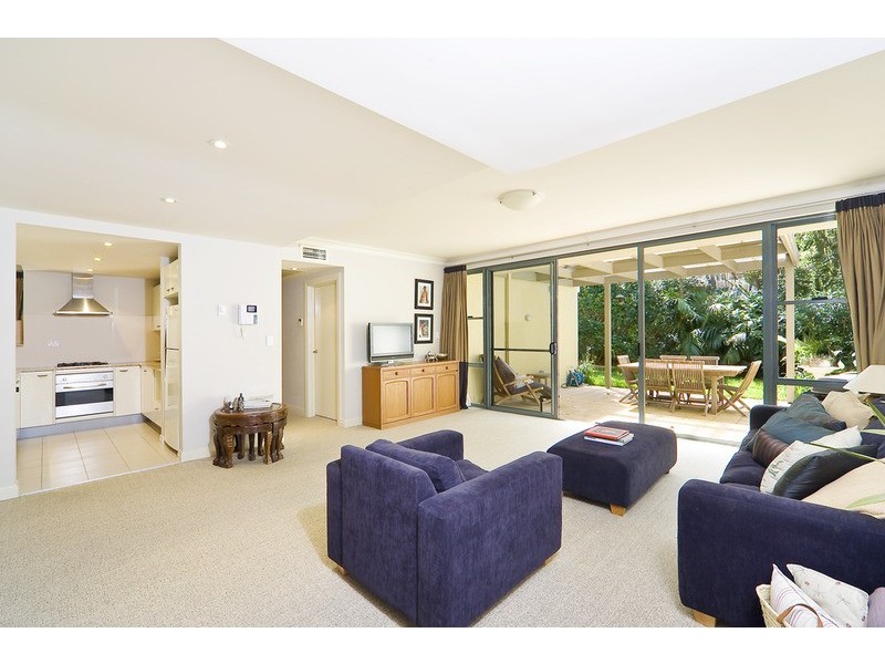 2/34 Foamcrest Avenue, Newport NSW 2106