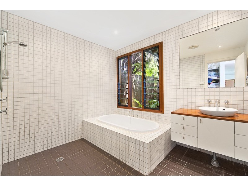 721 Barrenjoey Road, Avalon NSW 2107