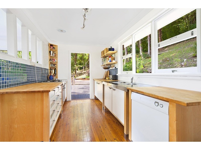 12 Sanctuary Avenue, Avalon NSW 2107