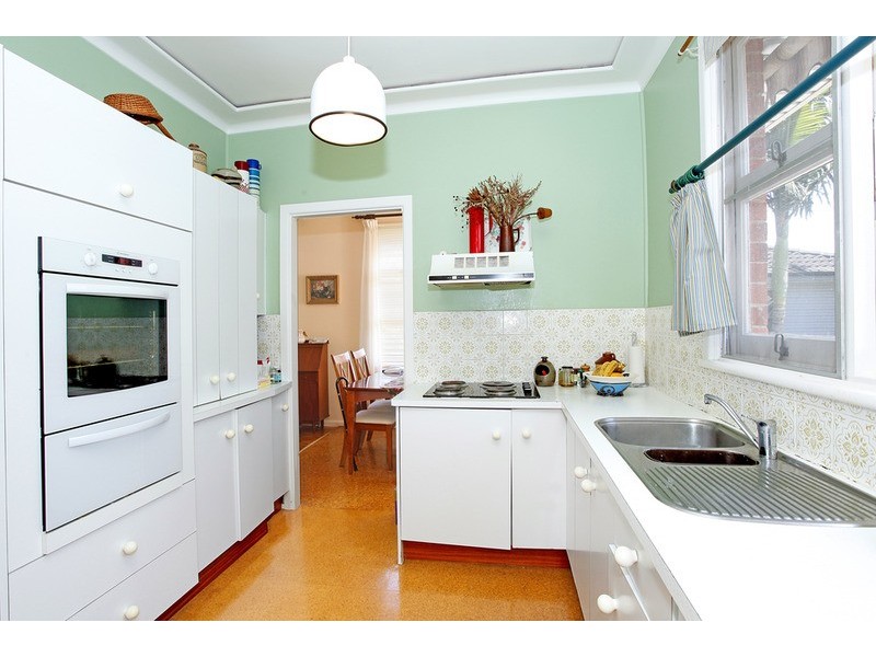 19 Watkins Road, Avalon NSW 2107