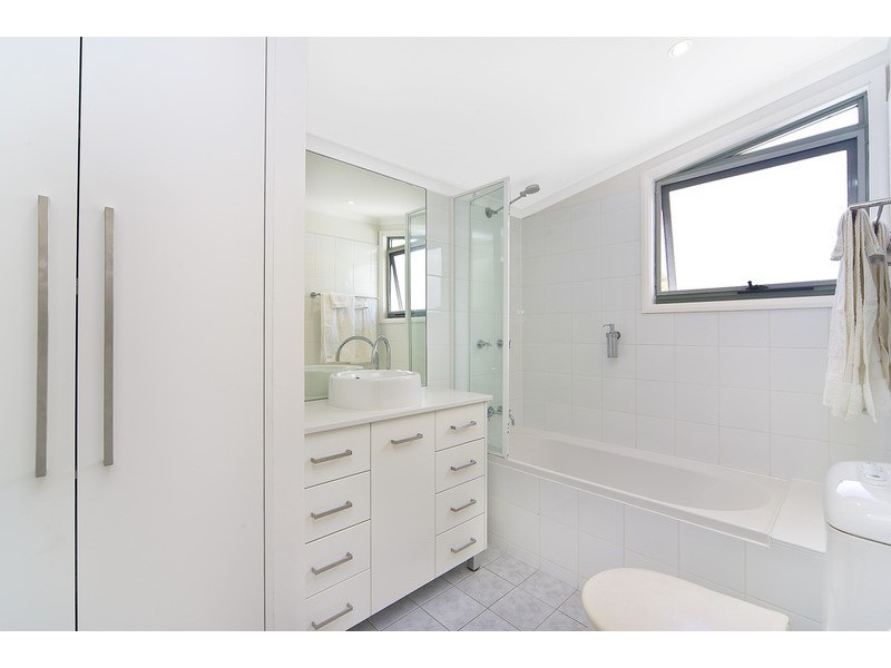 6/36-38 Old Barrenjoey Road, Avalon NSW 2107