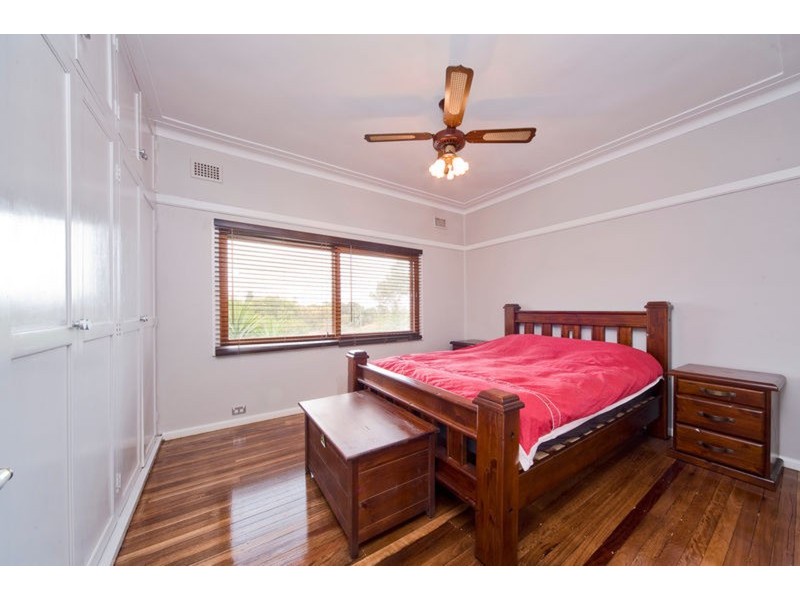113 Barrenjoey Road, Mona Vale NSW 2103