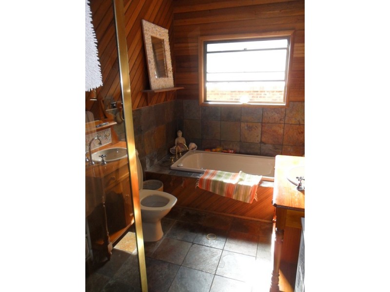 32 Binburra Avenue, Avalon NSW 2107