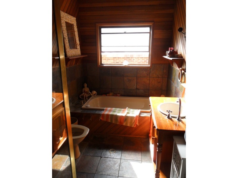 32 Binburra Avenue, Avalon NSW 2107