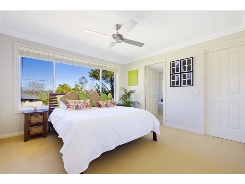 22 Alameda Way, Warriewood NSW 2102