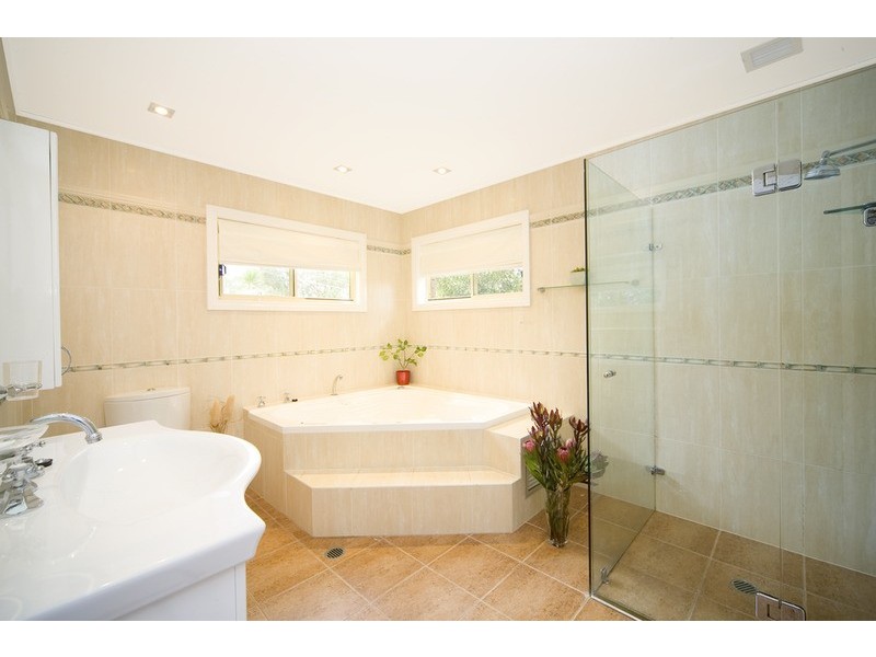 9 Raymond Road, Bilgola NSW 2107