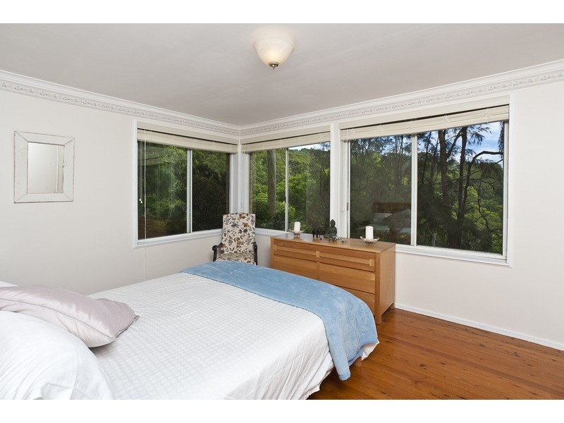 8 Cannes Drive, Avalon NSW 2107