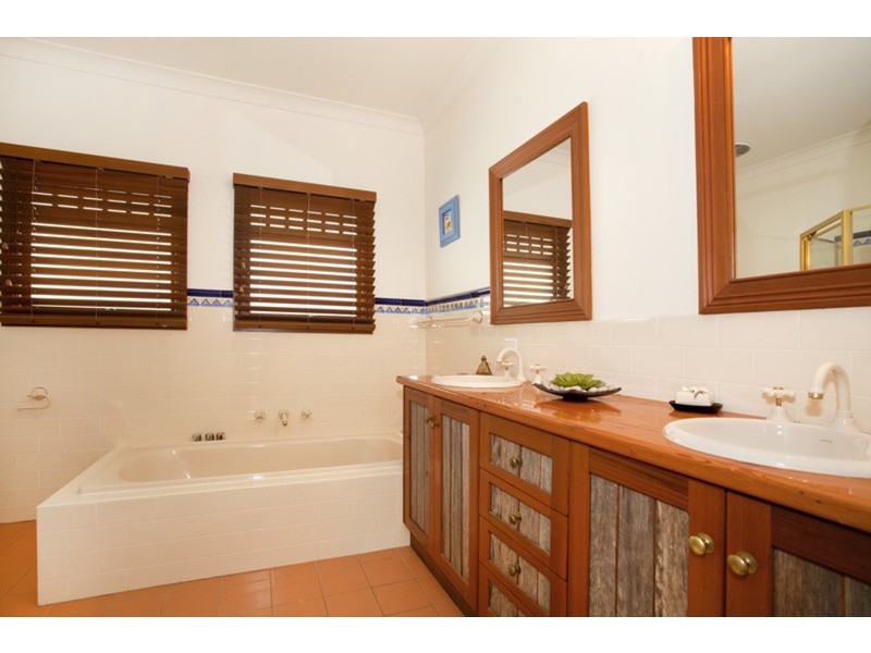 12 Binburra Avenue, Avalon NSW 2107