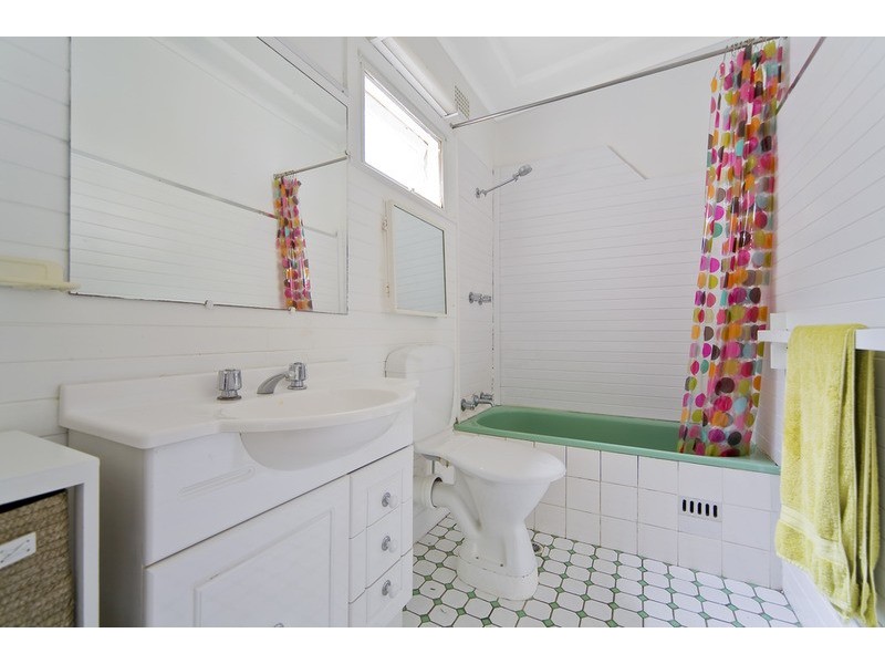 28 Wallumatta Road, Newport NSW 2106