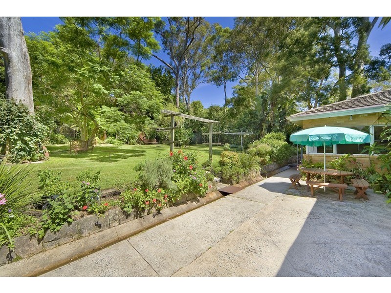 11 Ruskin Rowe, Avalon NSW 2107