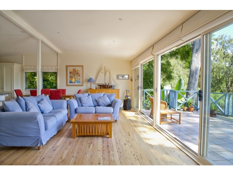 15 Wandearah Avenue, Avalon NSW 2107