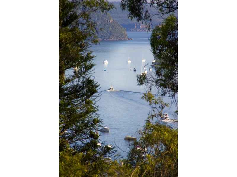 15 Wandearah Avenue, Avalon NSW 2107