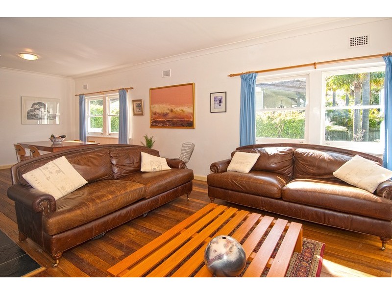24 Bareena Road, Avalon NSW 2107
