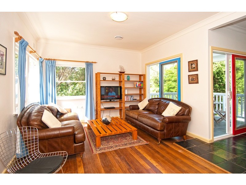 24 Bareena Road, Avalon NSW 2107