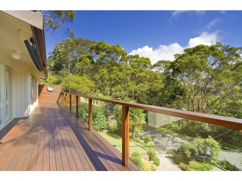 10 Algona Street, Bilgola NSW 2107