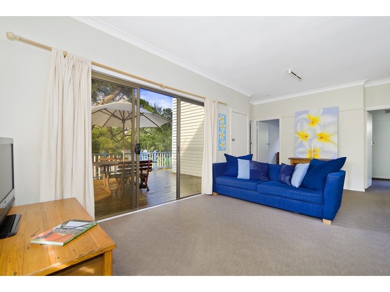 8 Elaine  Avenue, Avalon NSW 2107