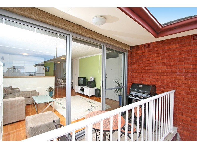 12/12 Seaview  Avenue, Newport NSW 2106