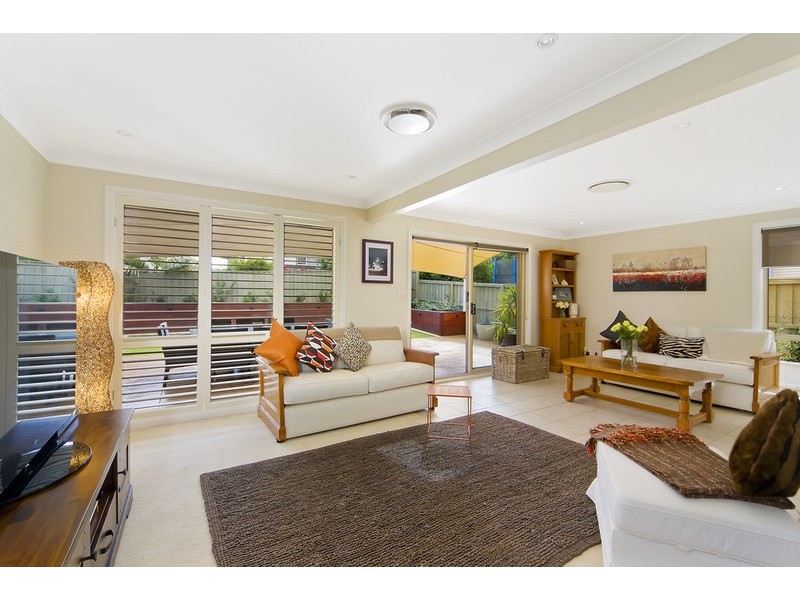 6 Waterside Grove, Warriewood NSW 2102