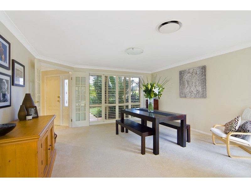 6 Waterside Grove, Warriewood NSW 2102